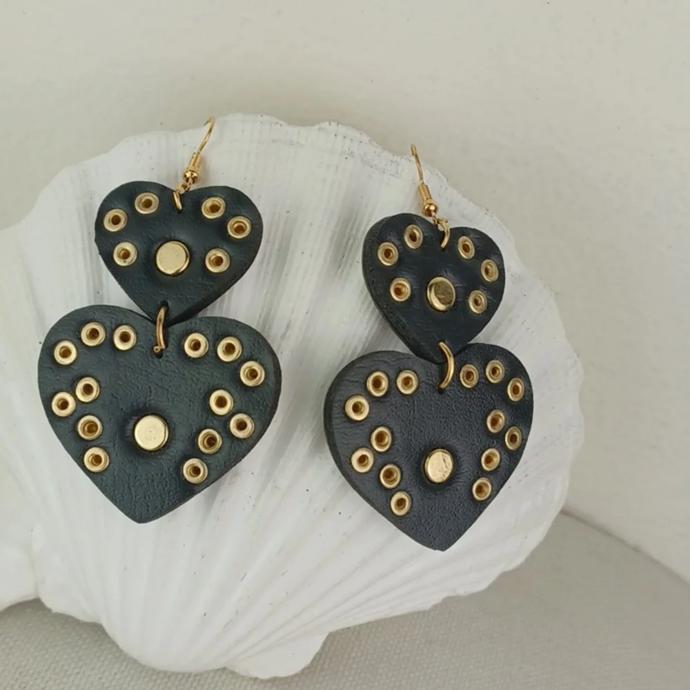 Red Stone Brassy Gold Studded Black Leather DBL Drop Super Cool Heart Earrings